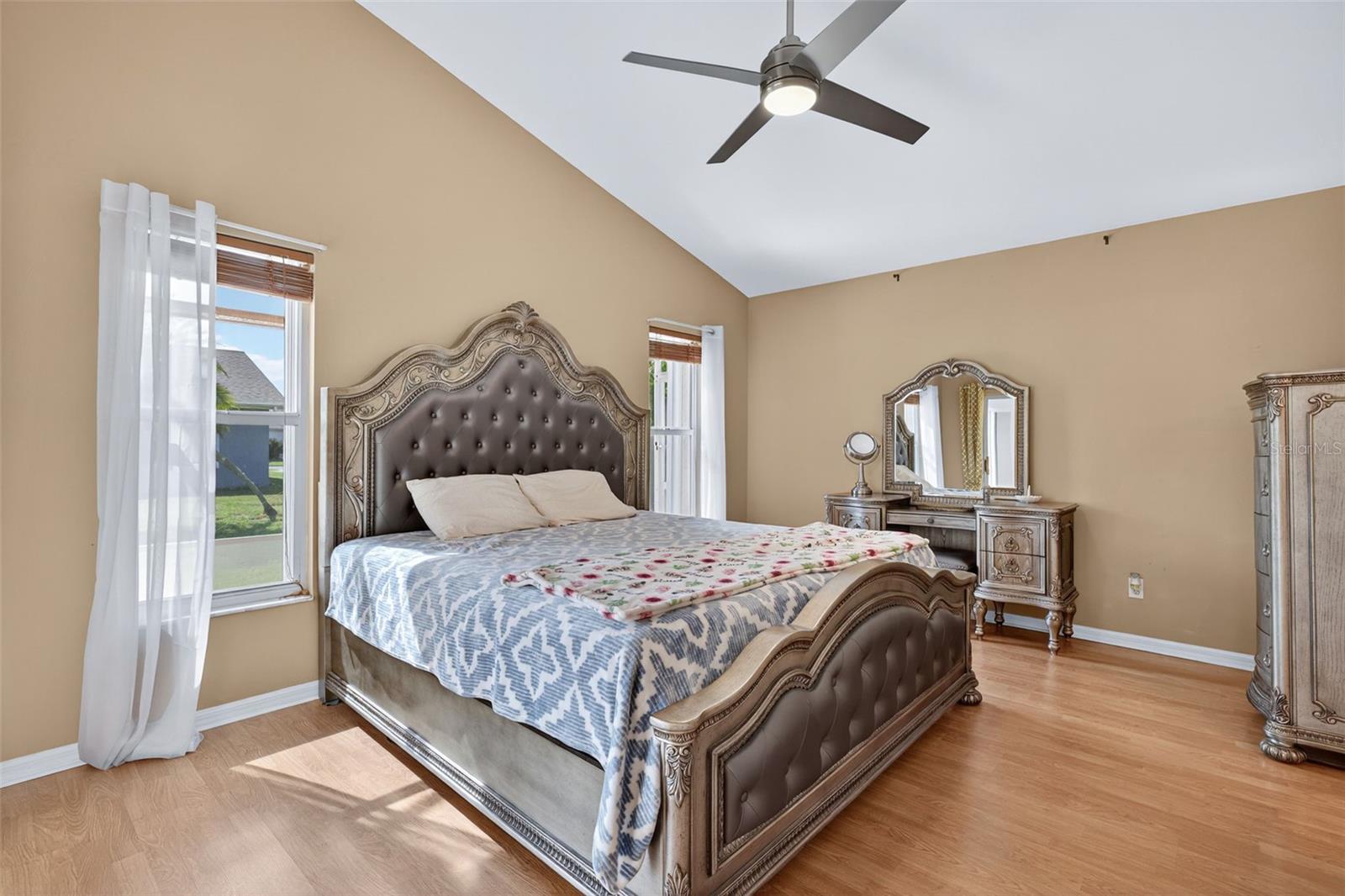 SABAL SPGS GOLF & RACQUET CLUB - Residential