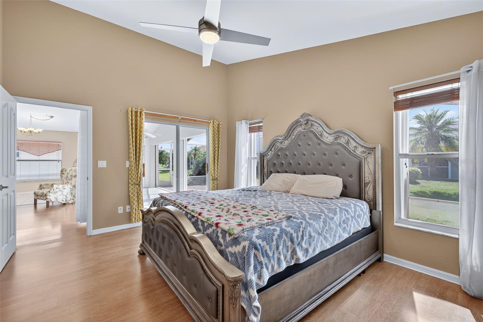 SABAL SPGS GOLF & RACQUET CLUB - Residential