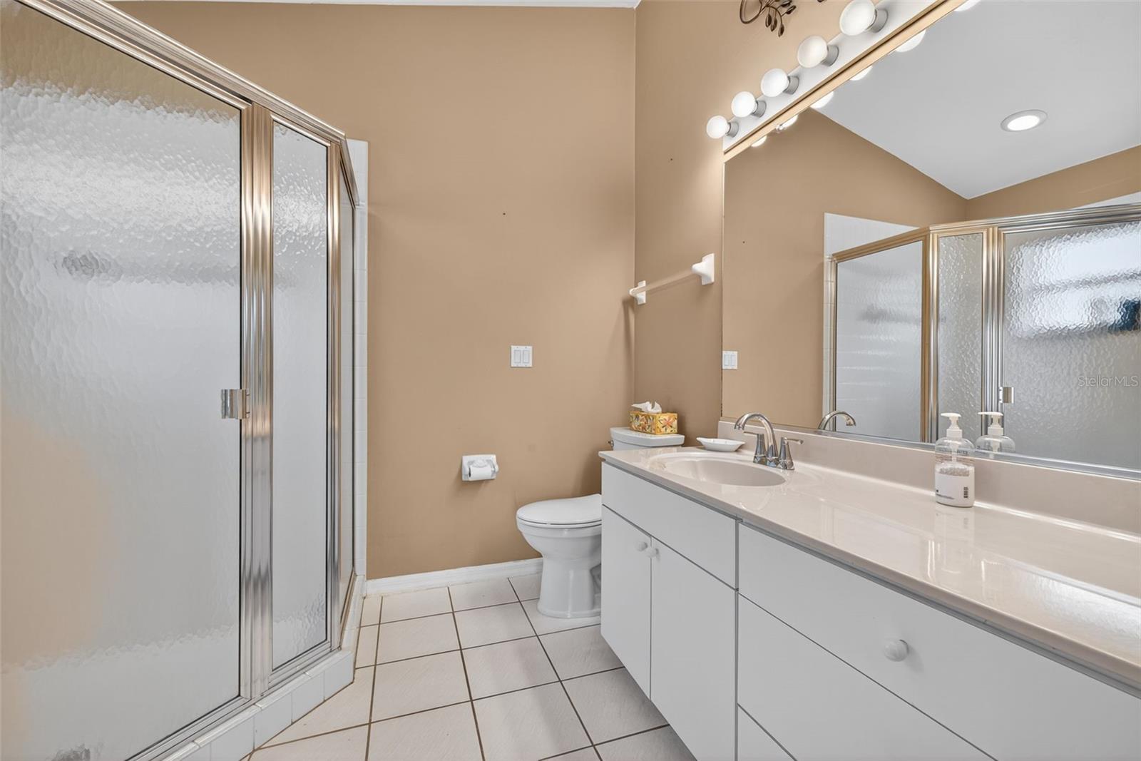 SABAL SPGS GOLF & RACQUET CLUB - Residential