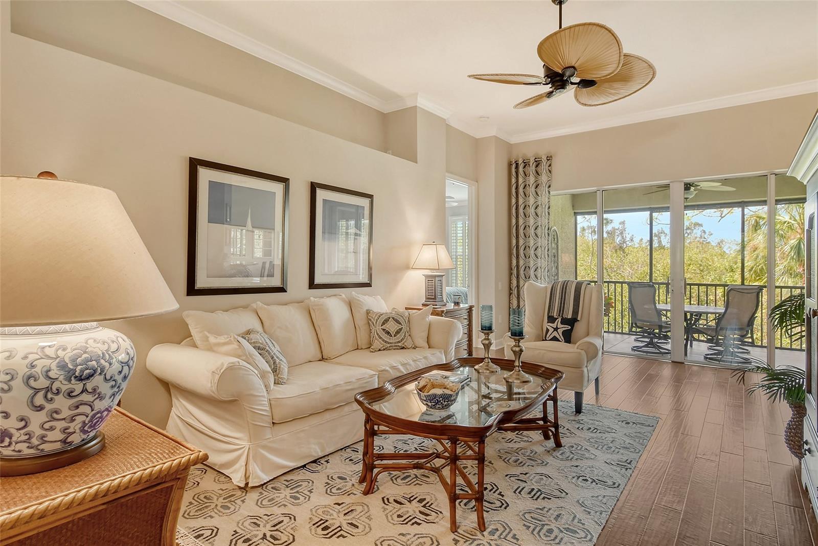 BOTANICA - Residential