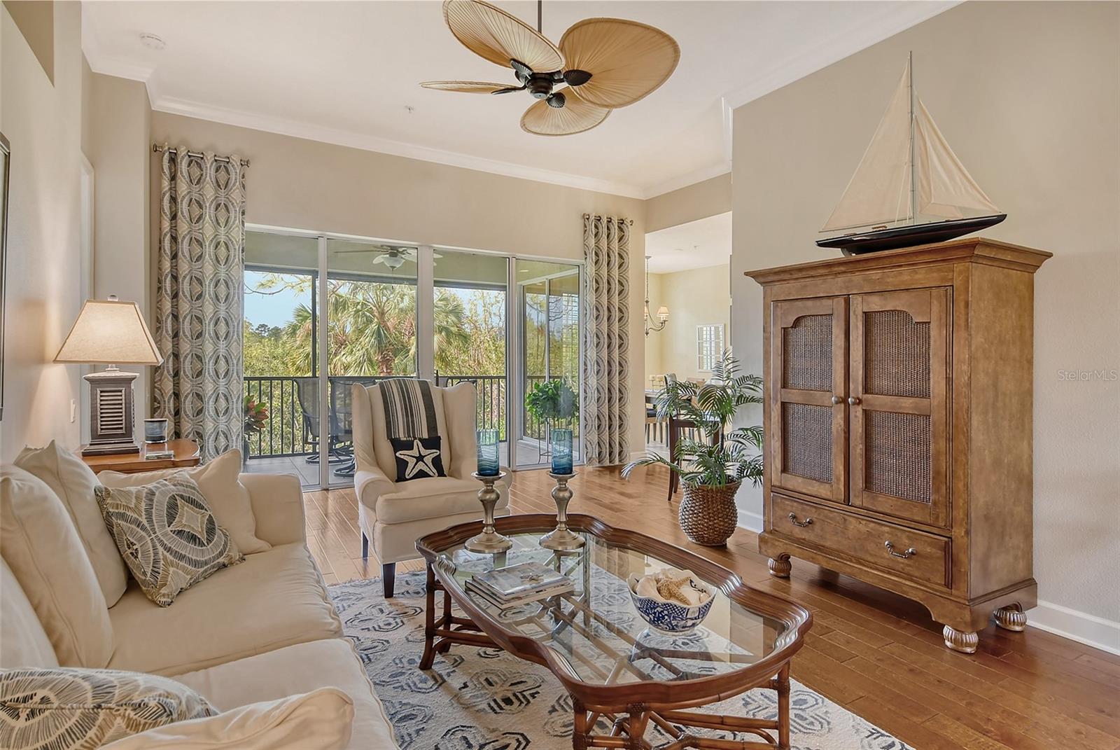 BOTANICA - Residential