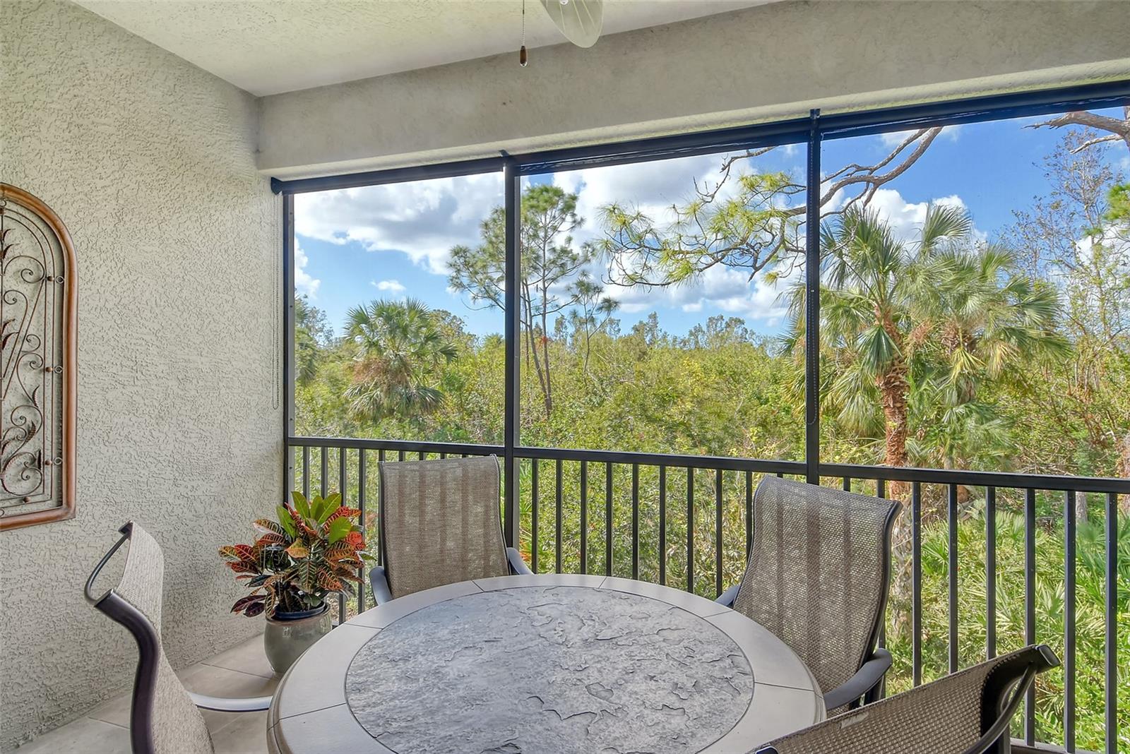 BOTANICA - Residential