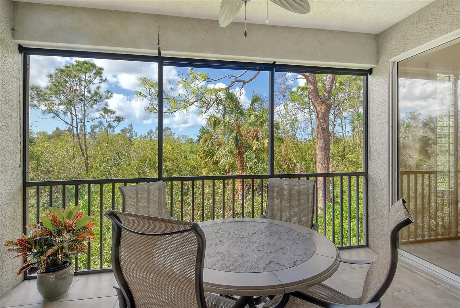 BOTANICA - Residential