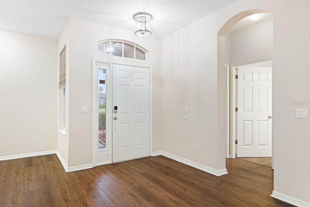 Photo of 5656 Rockfield Loop, Valrico, FL 33596 (MLS # TB8502757)