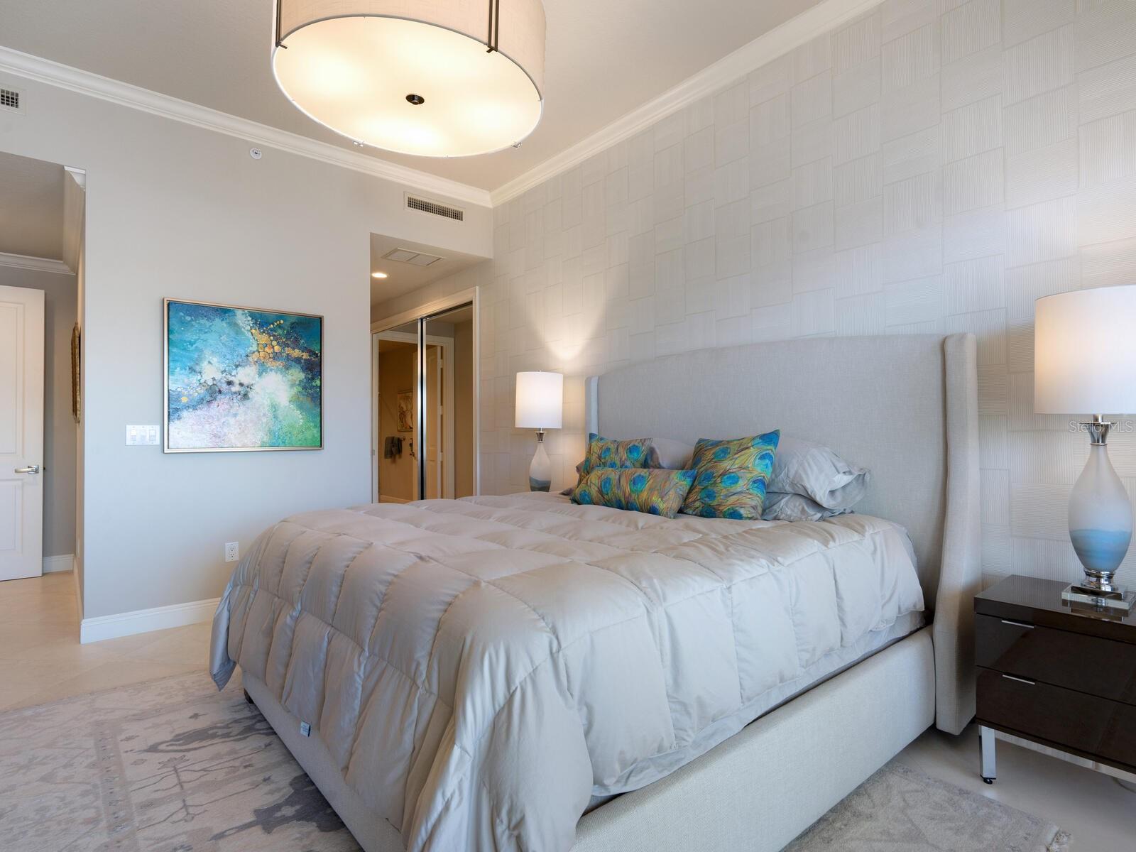 THE TOWER RESIDENCES - Residential