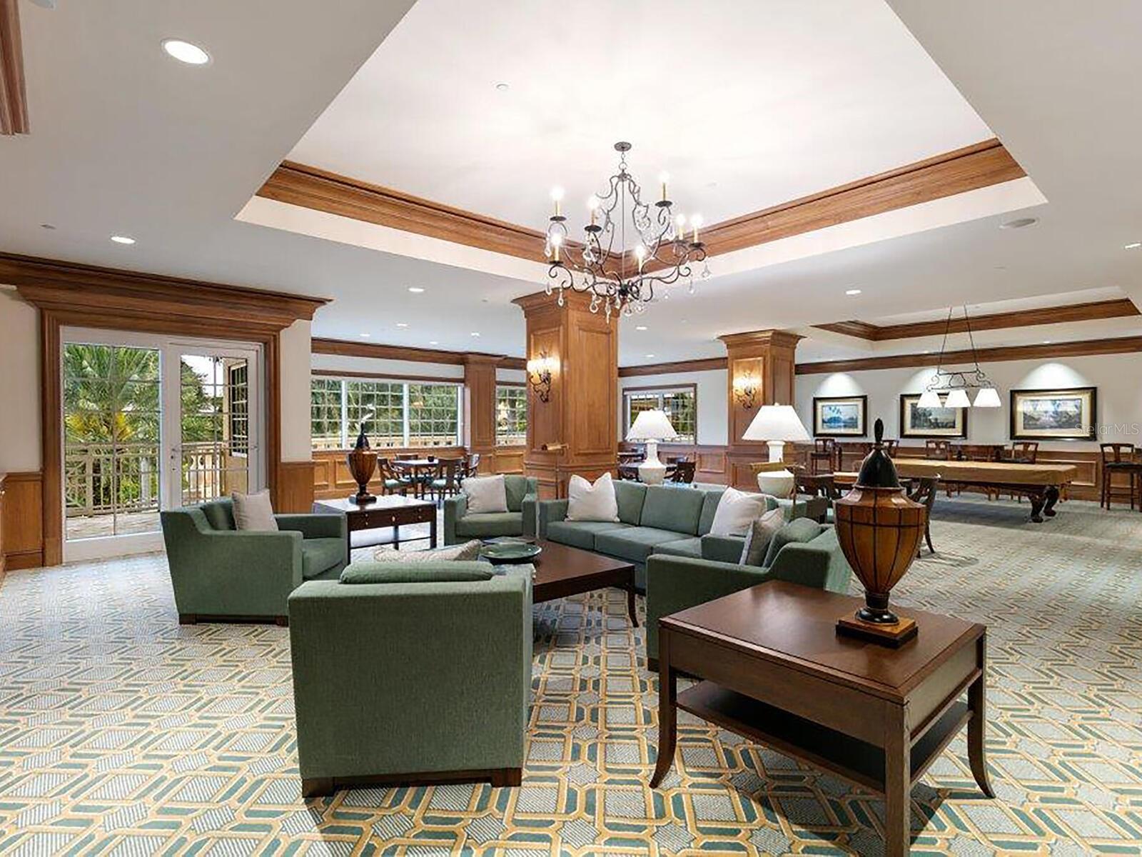 THE TOWER RESIDENCES - Residential