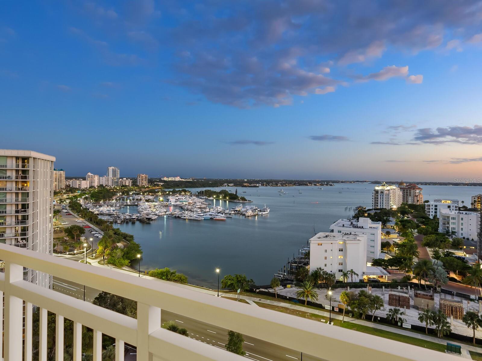 THE TOWER RESIDENCES - Residential