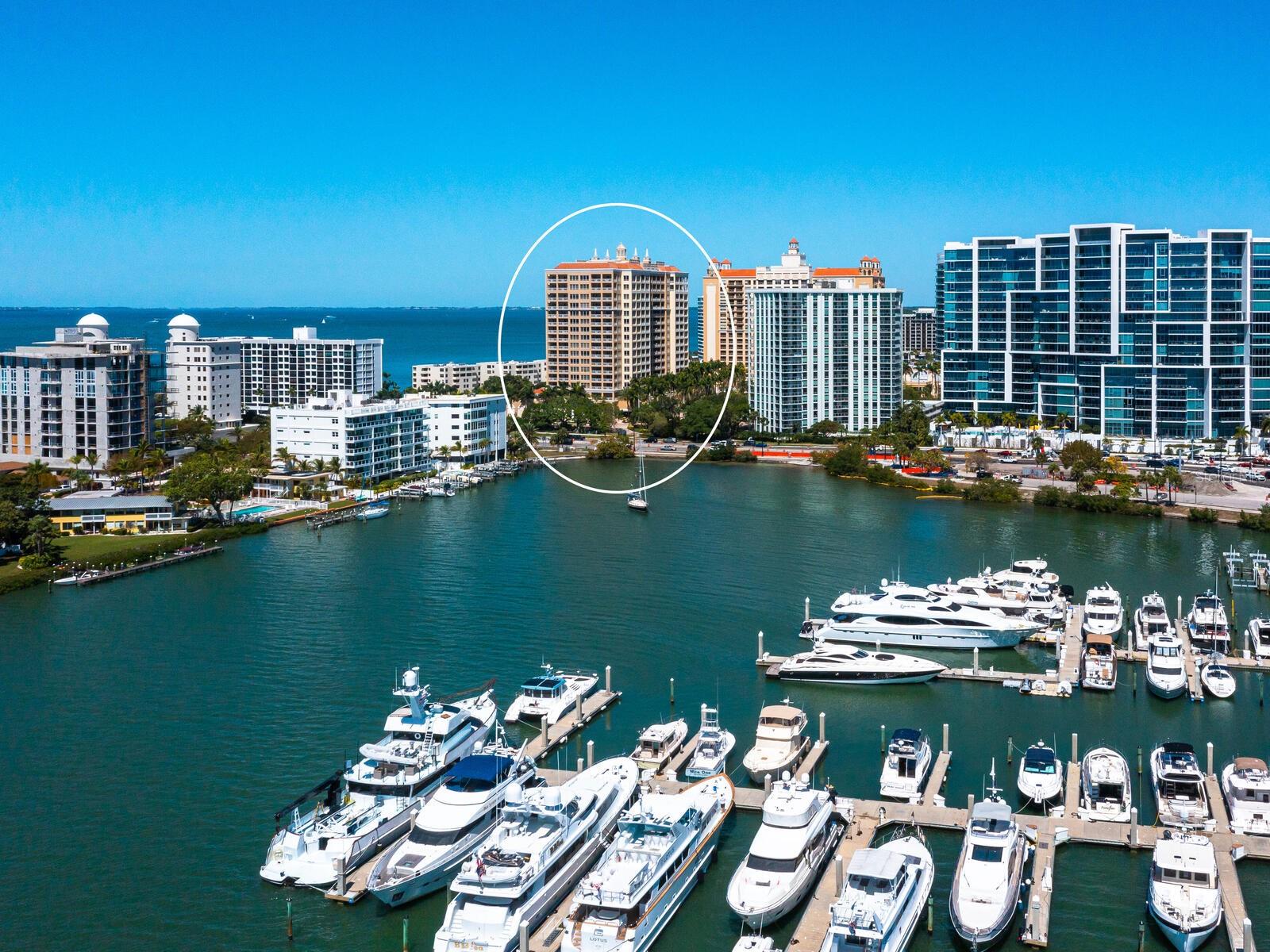 THE TOWER RESIDENCES - Residential