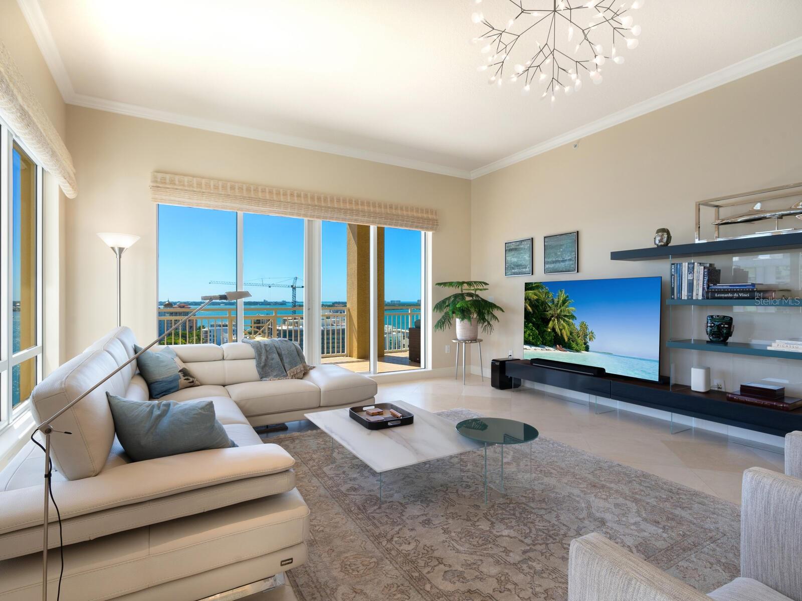 THE TOWER RESIDENCES - Residential