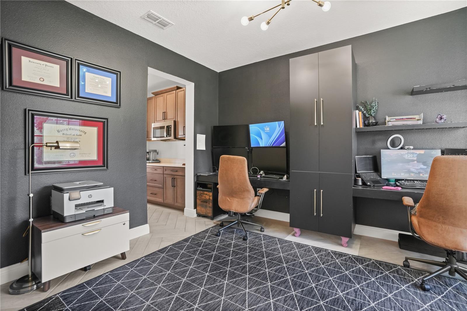 6076 SIERRA CROWN STREET