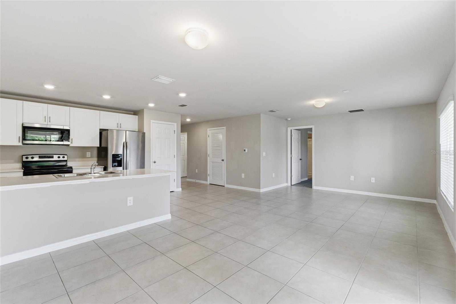 GULF COVE - Residential