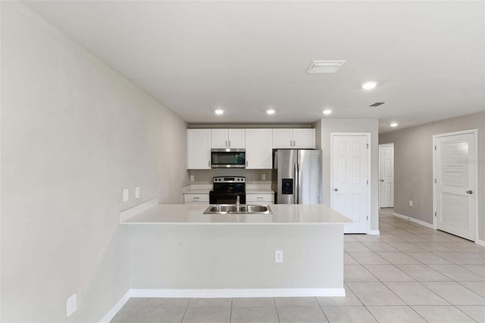 GULF COVE - Residential