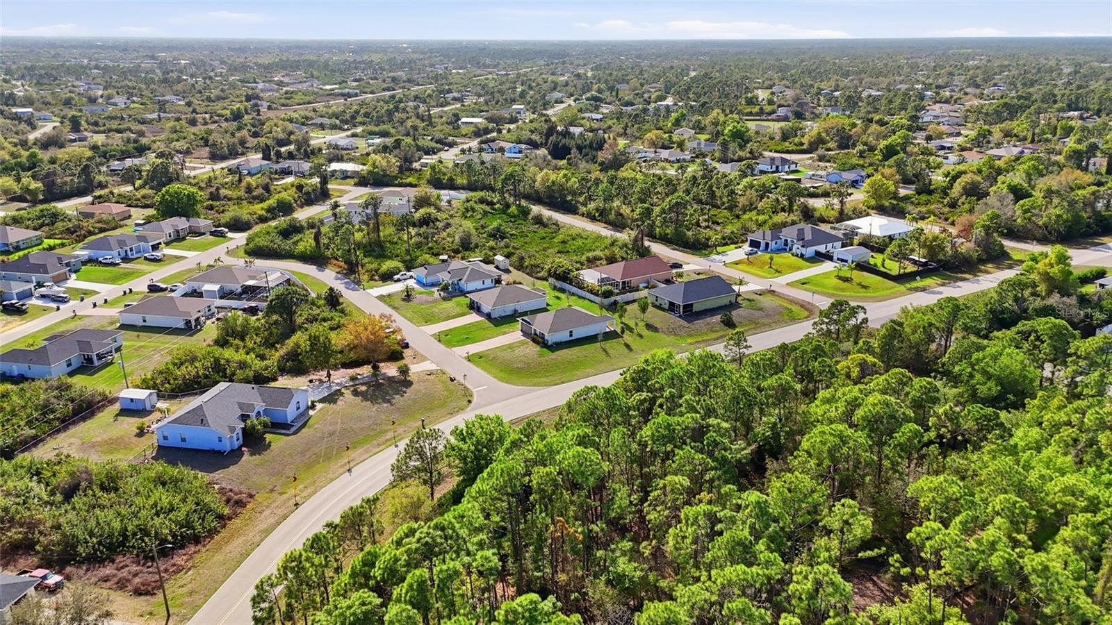 GULF COVE - Residential