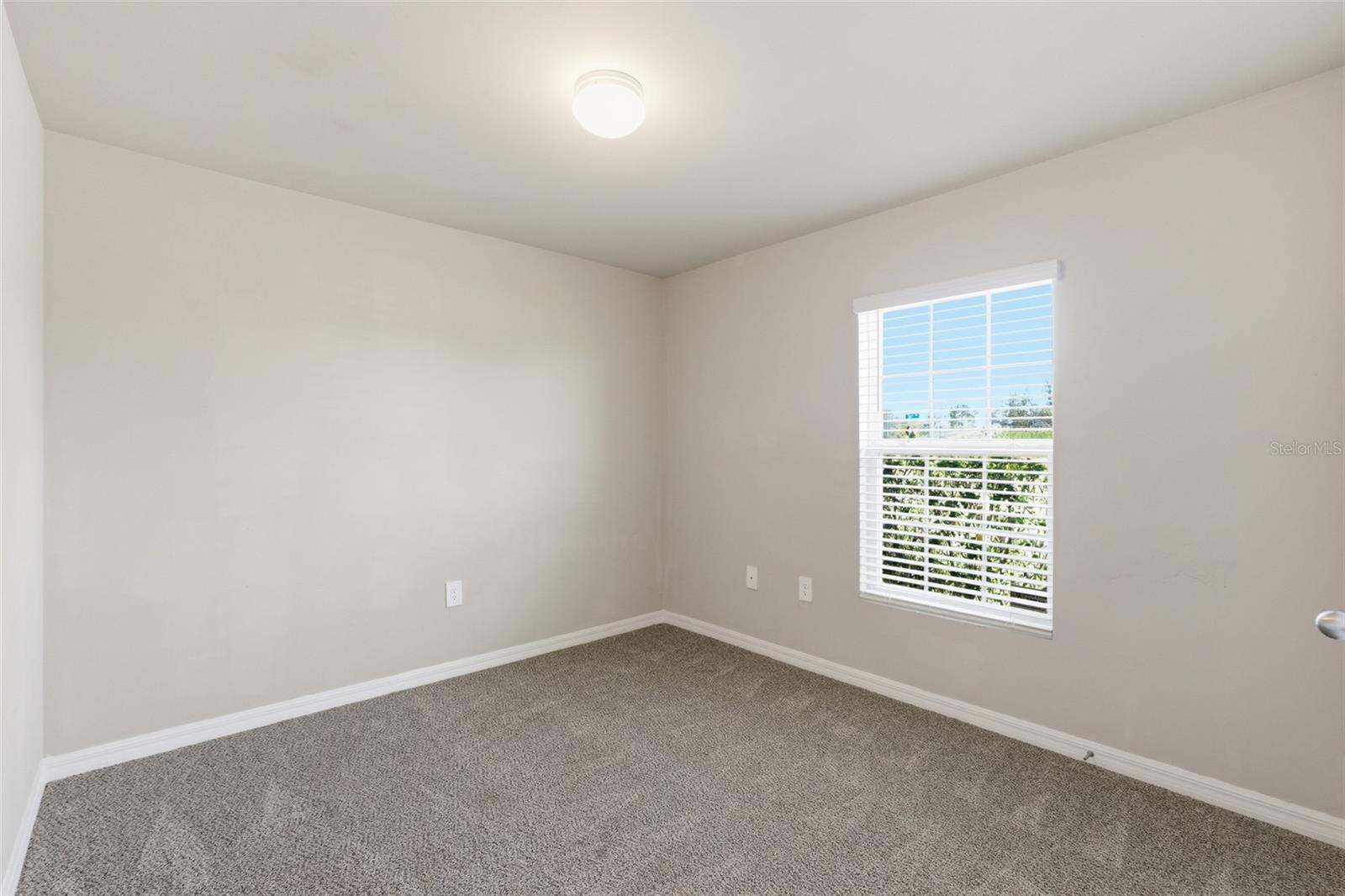 GULF COVE - Residential