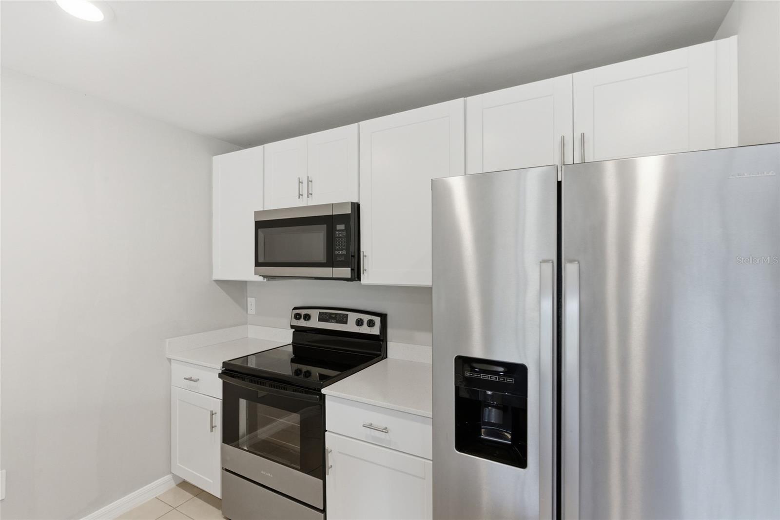 GULF COVE - Residential