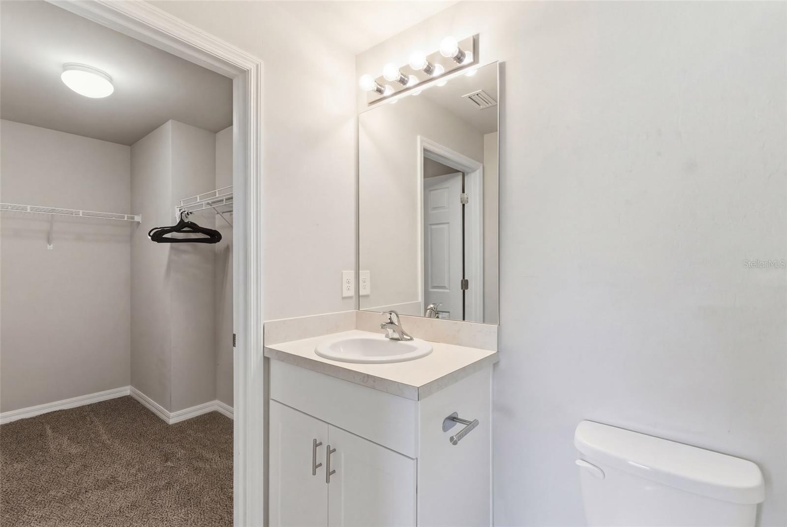 GULF COVE - Residential