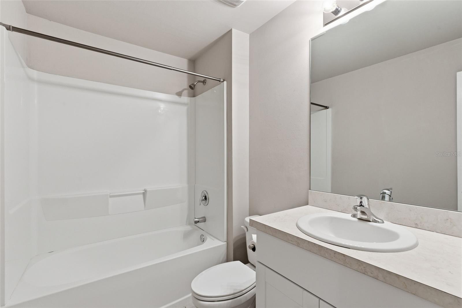 GULF COVE - Residential