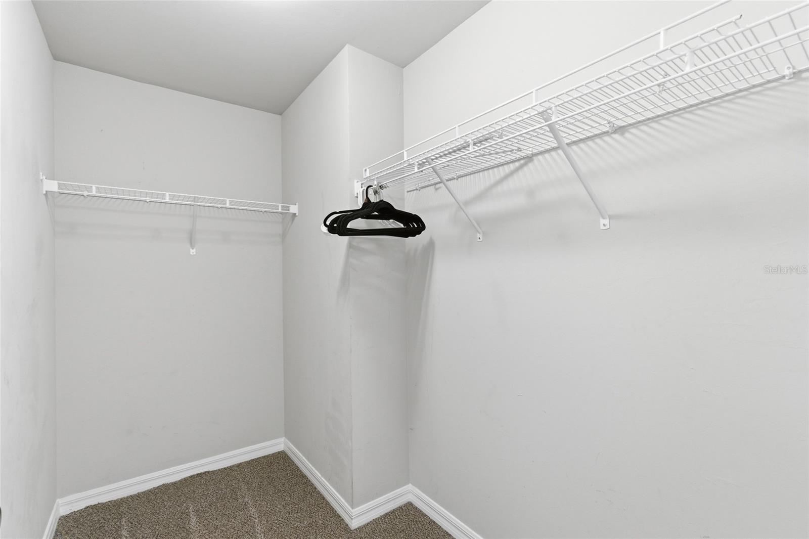 GULF COVE - Residential