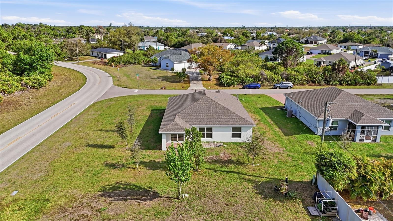 GULF COVE - Residential