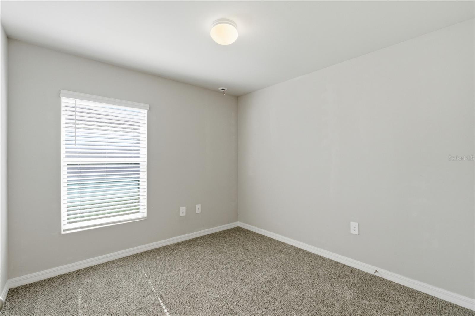 GULF COVE - Residential