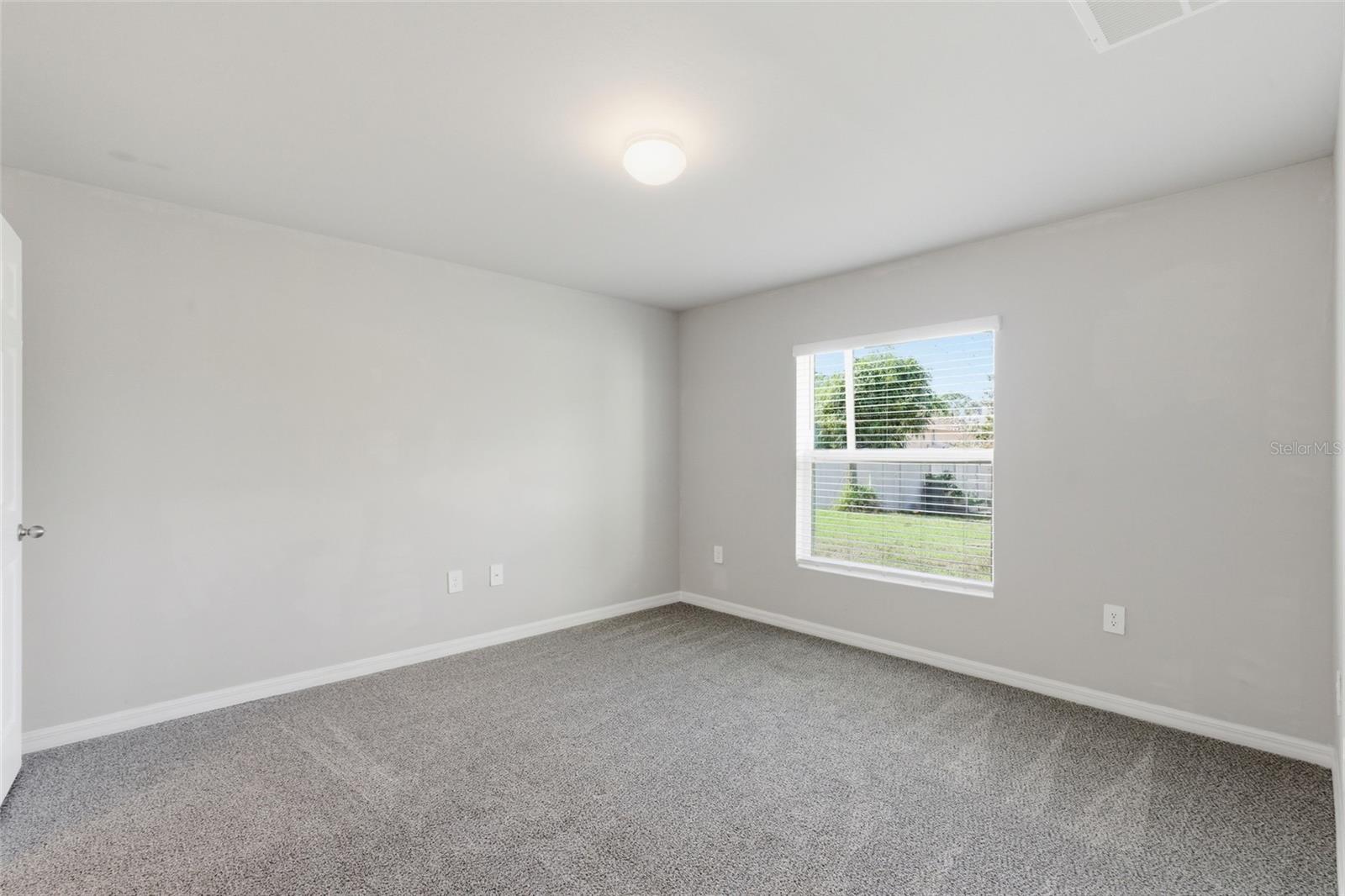 GULF COVE - Residential