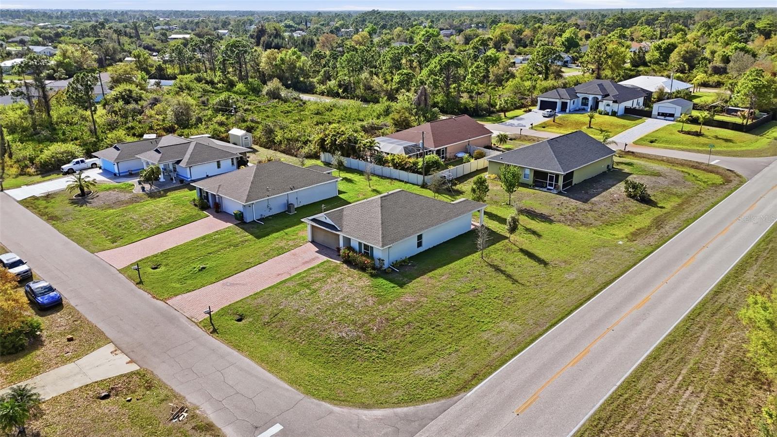 GULF COVE - Residential