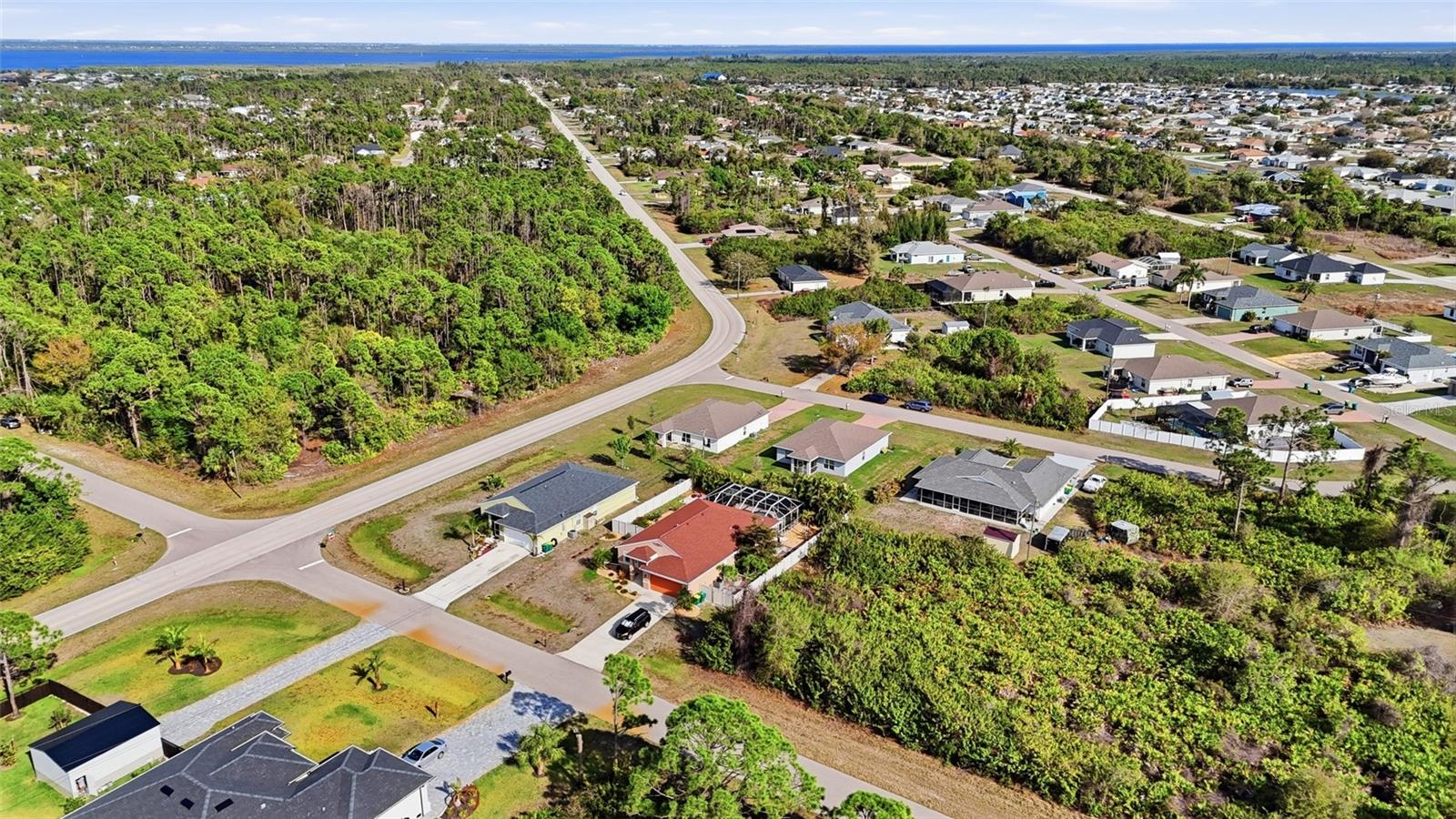 GULF COVE - Residential