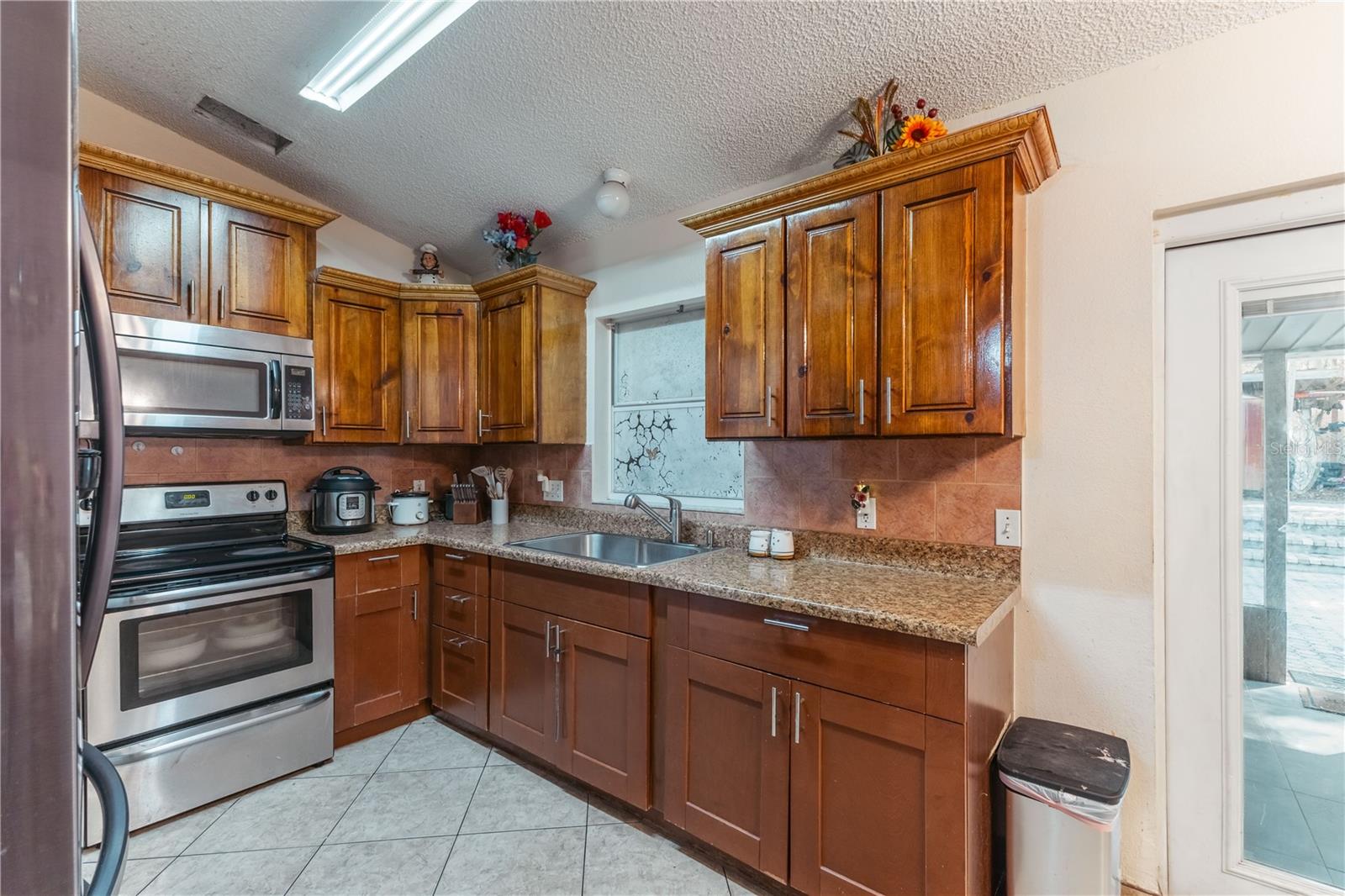 DELTONA LAKES UNIT 38 - Residential