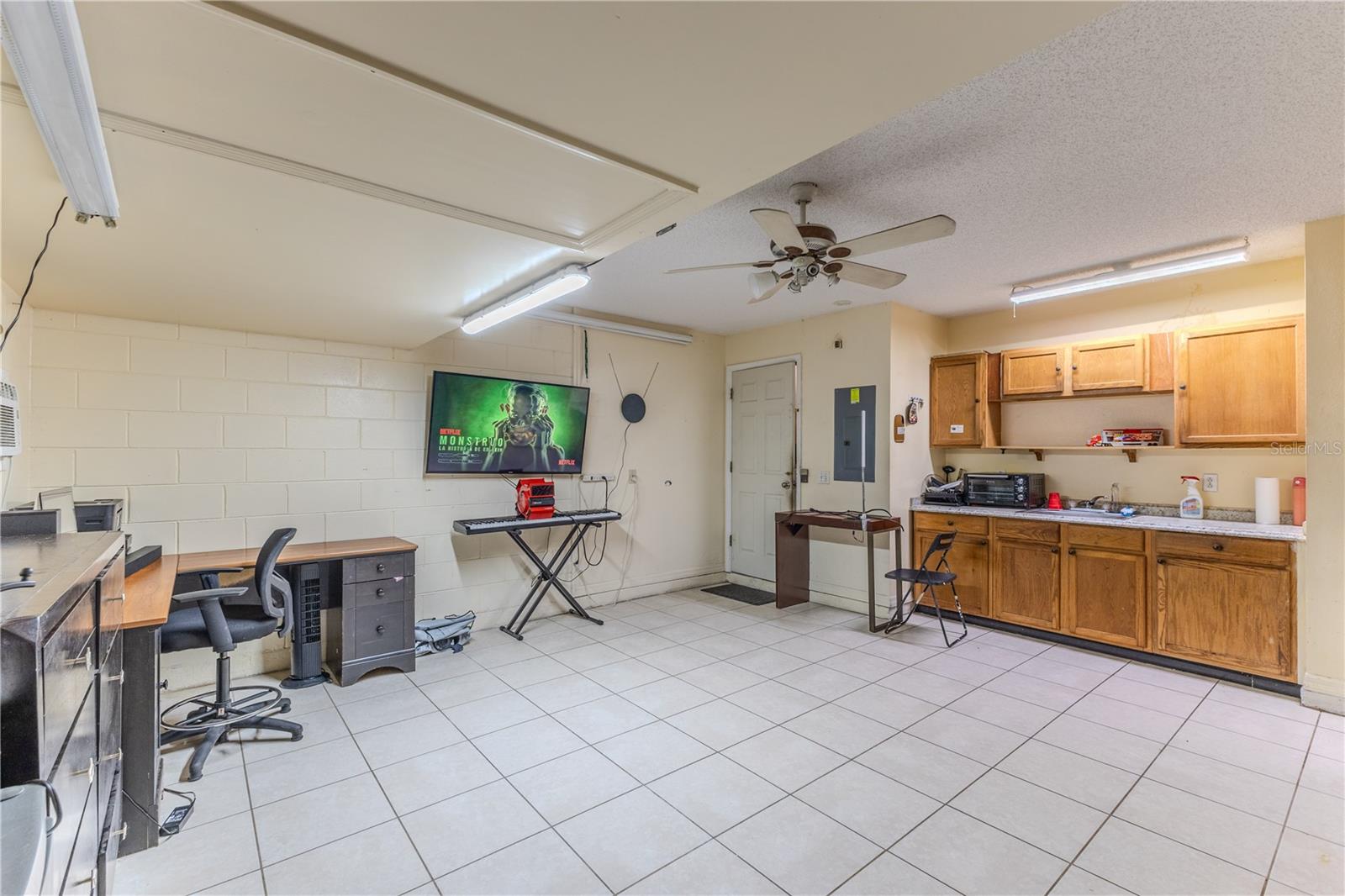 DELTONA LAKES UNIT 38 - Residential