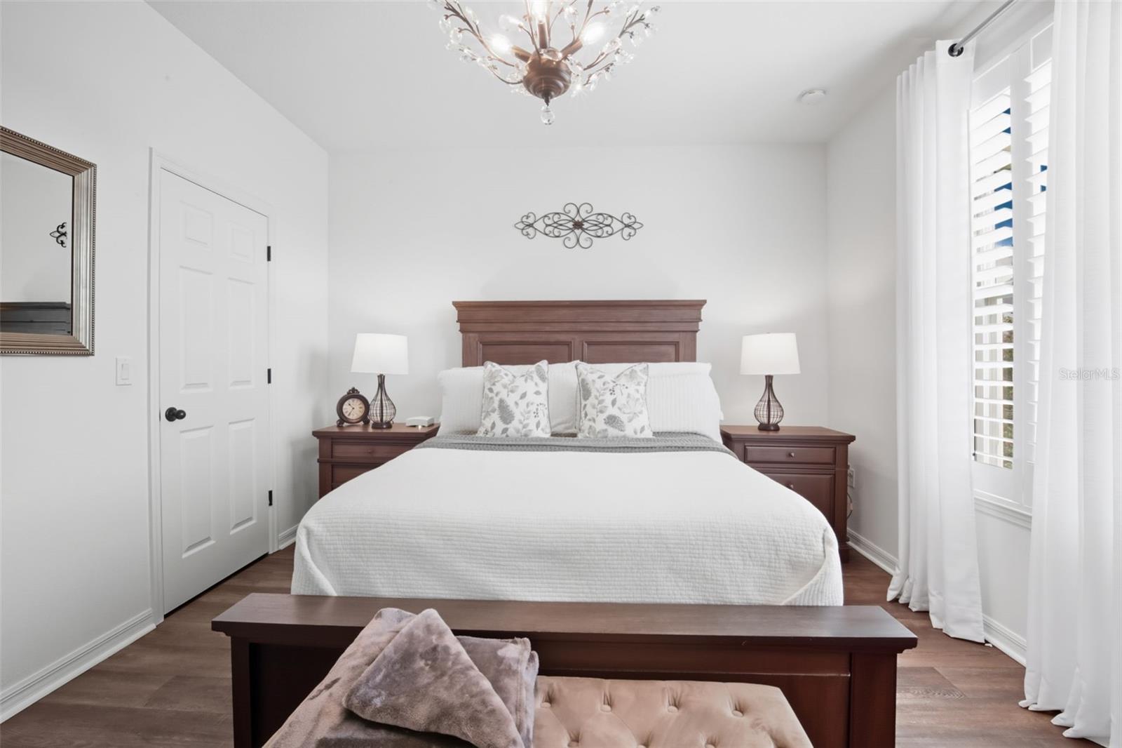 AVALON PARK WEST PRCL E PH 1 - Residential