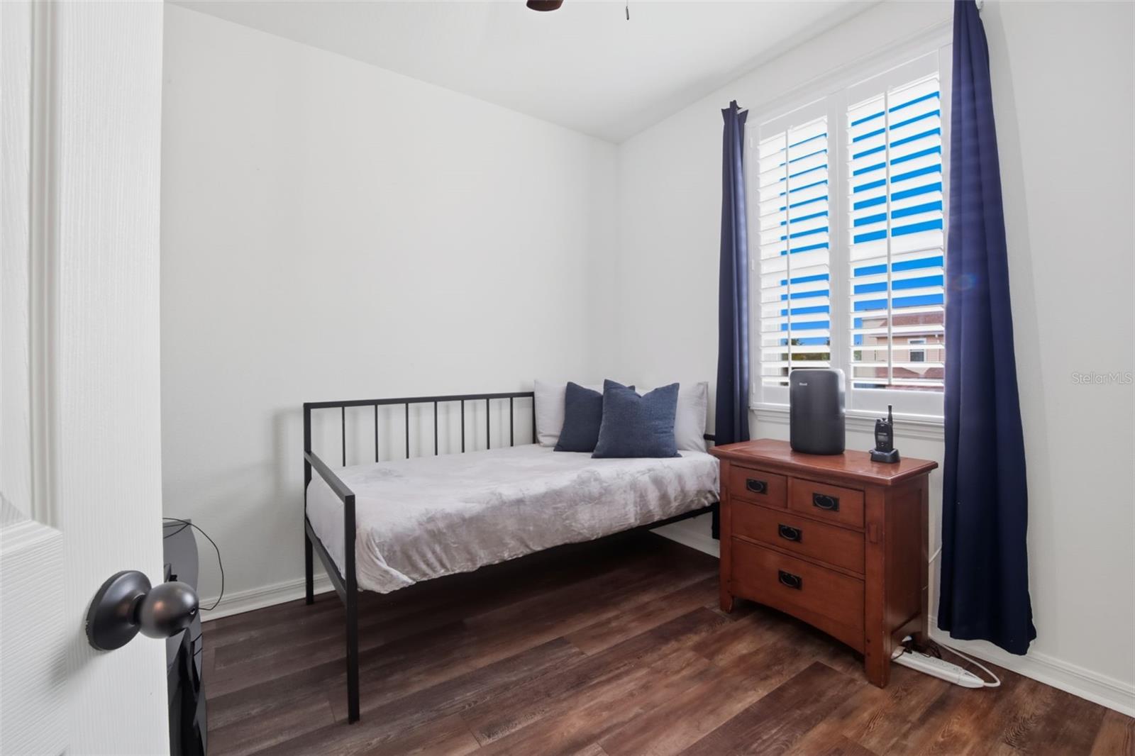 AVALON PARK WEST PRCL E PH 1 - Residential