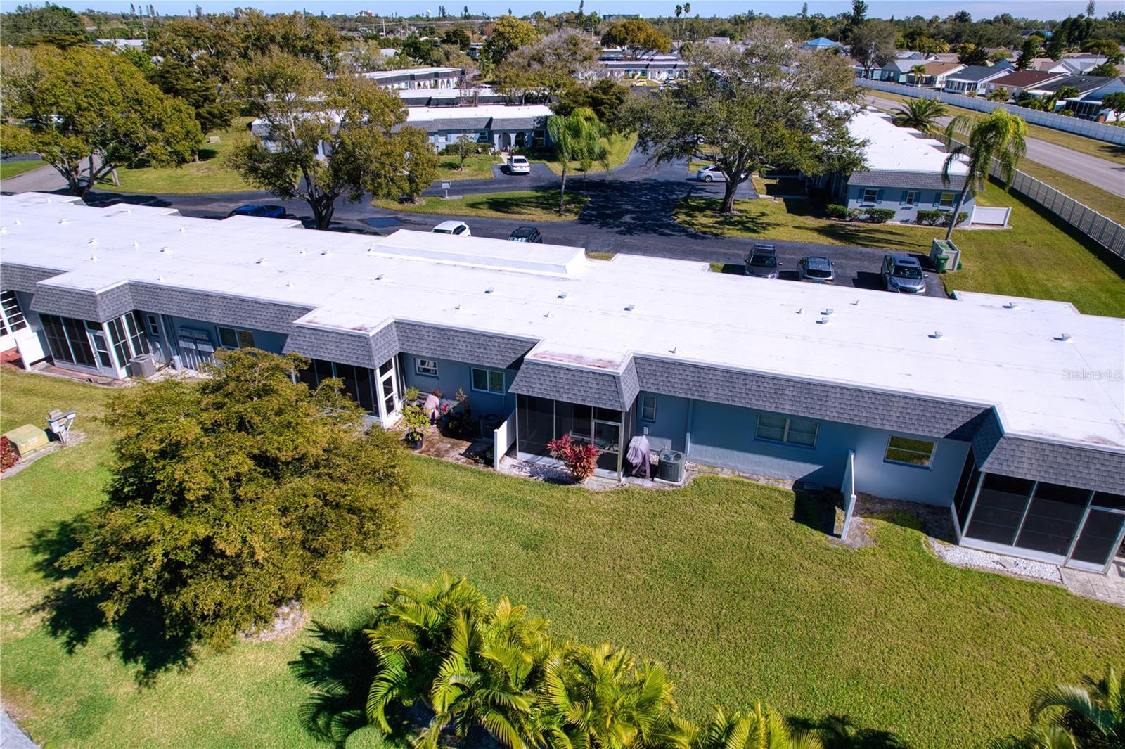 CORTEZ VILLAS CONDO 5 PH B - Residential