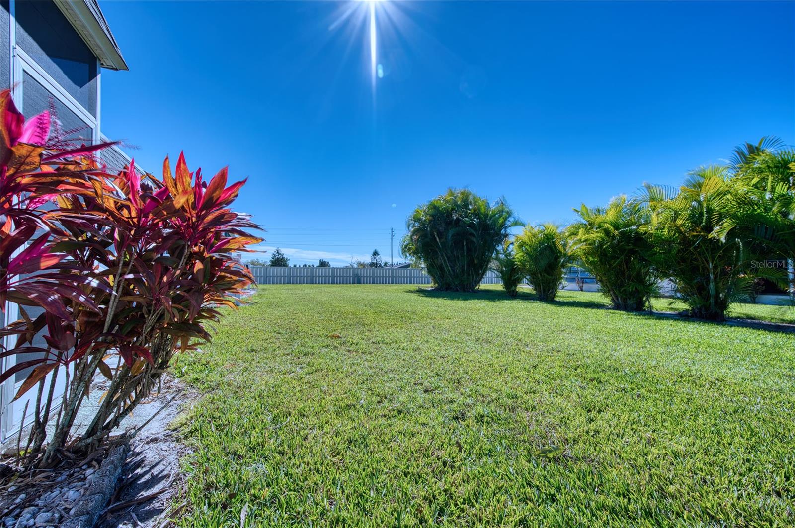 CORTEZ VILLAS CONDO 5 PH B - Residential