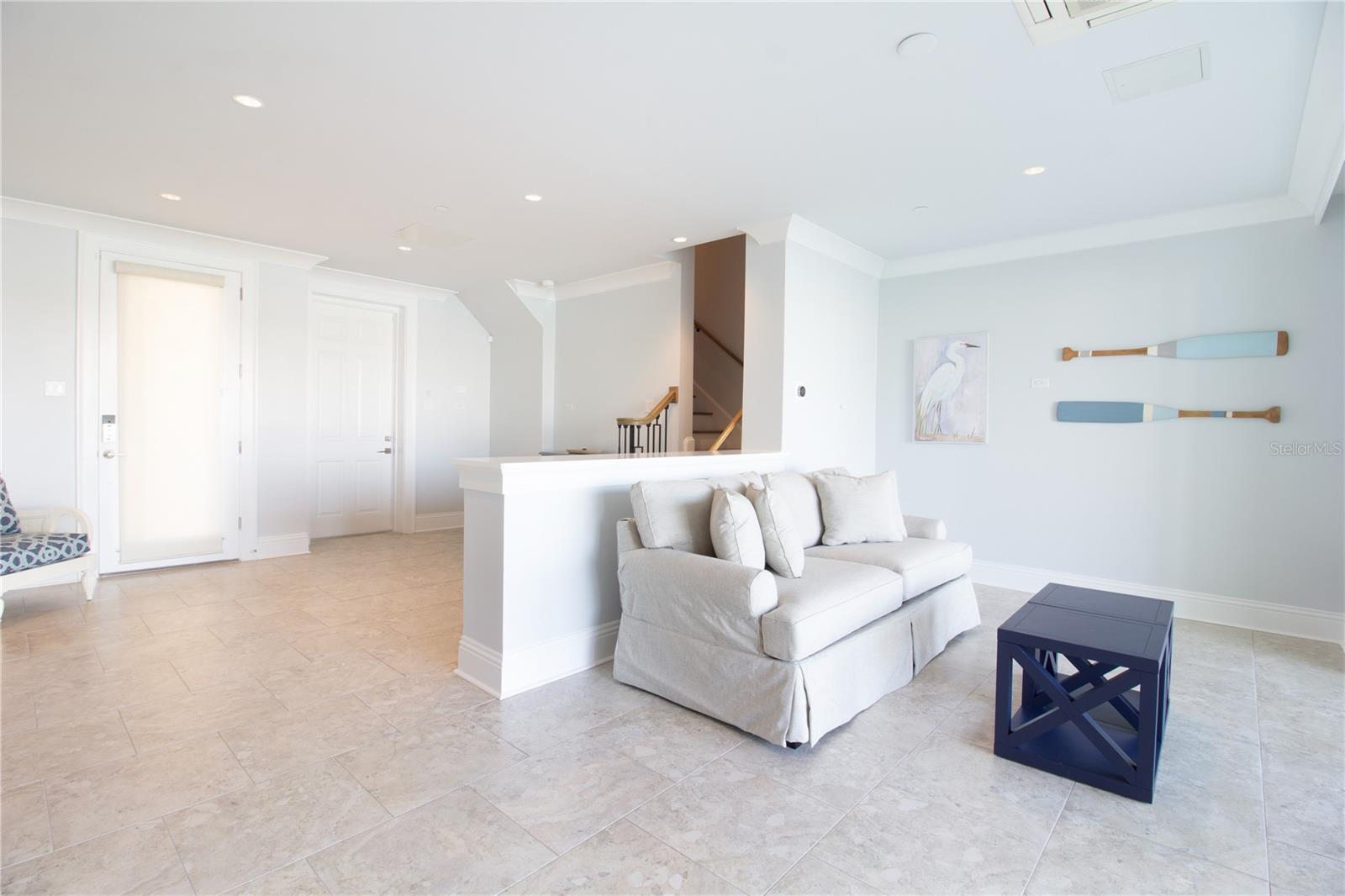 BRIGHTWATER BLUE TWNHMS - Residential