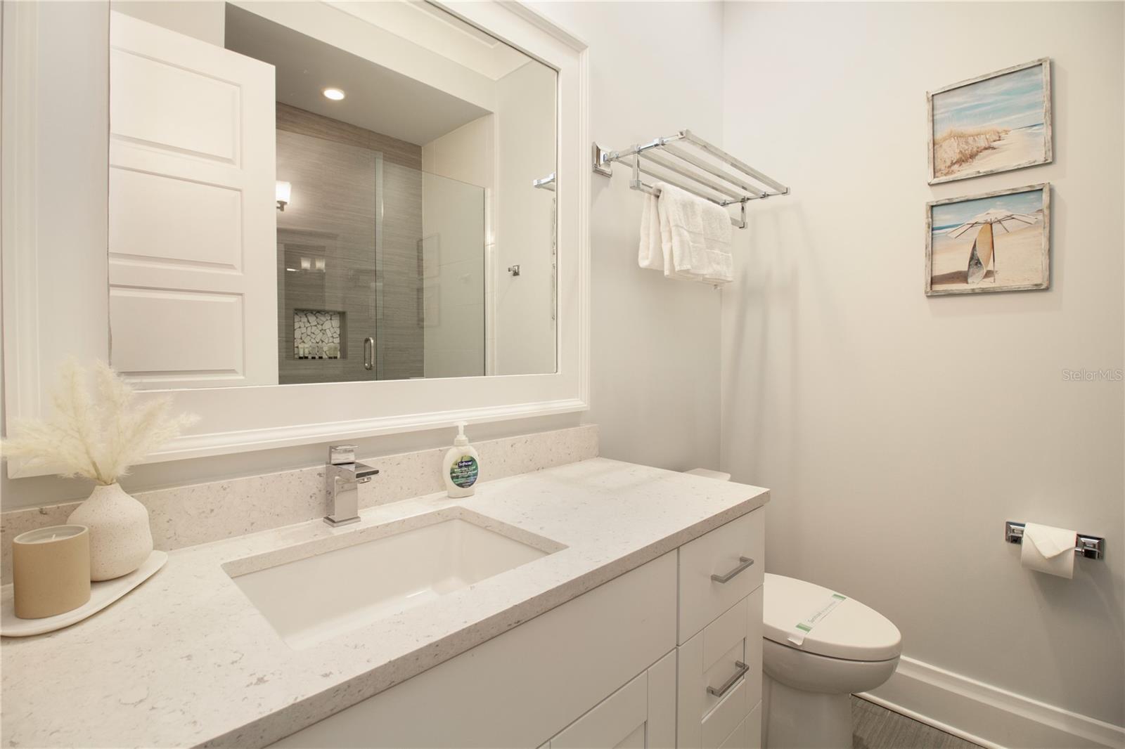 BRIGHTWATER BLUE TWNHMS - Residential