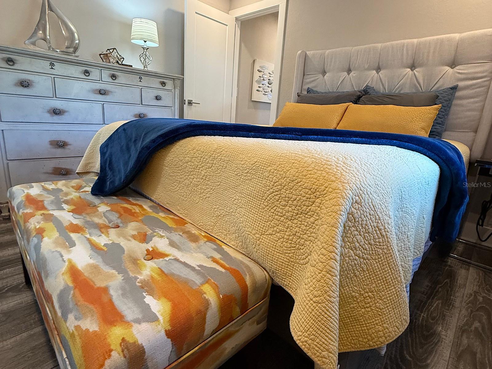 ROUSLYNN - Residential Lease