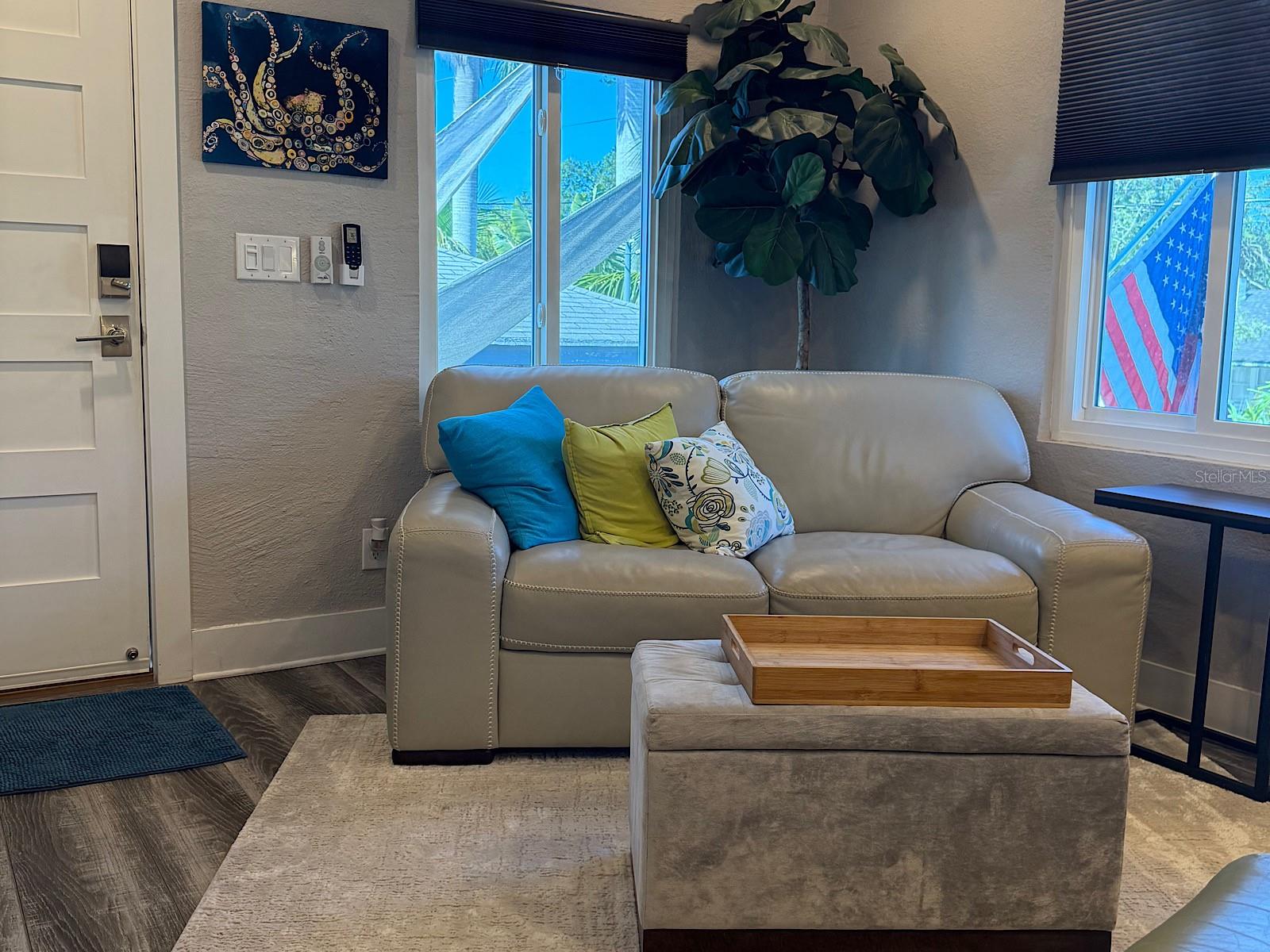 ROUSLYNN - Residential Lease