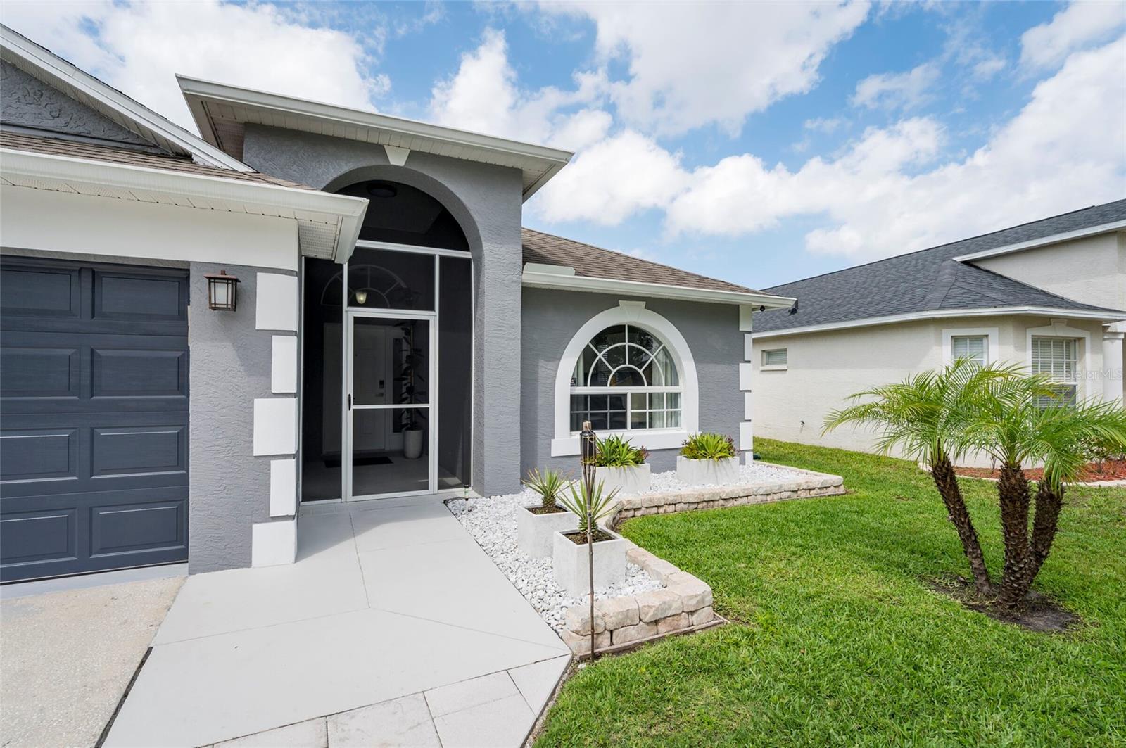 10811 LAKESIDE VISTA DRIVE