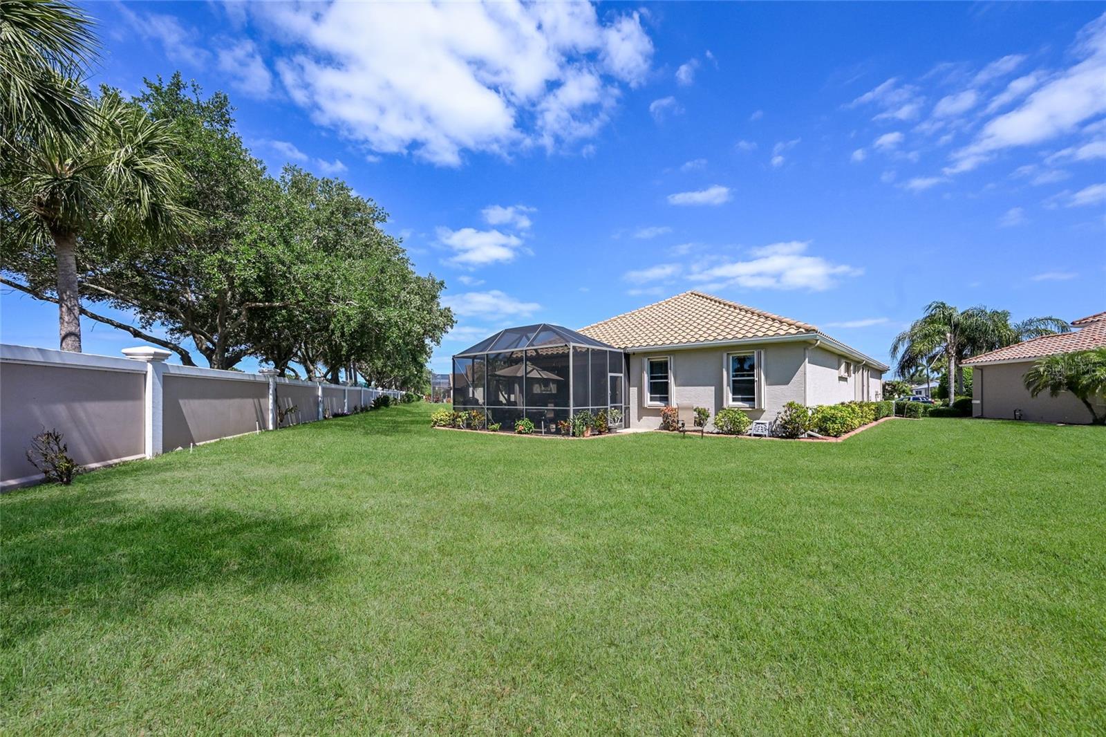 CASCADES AT SARASOTA - Residential