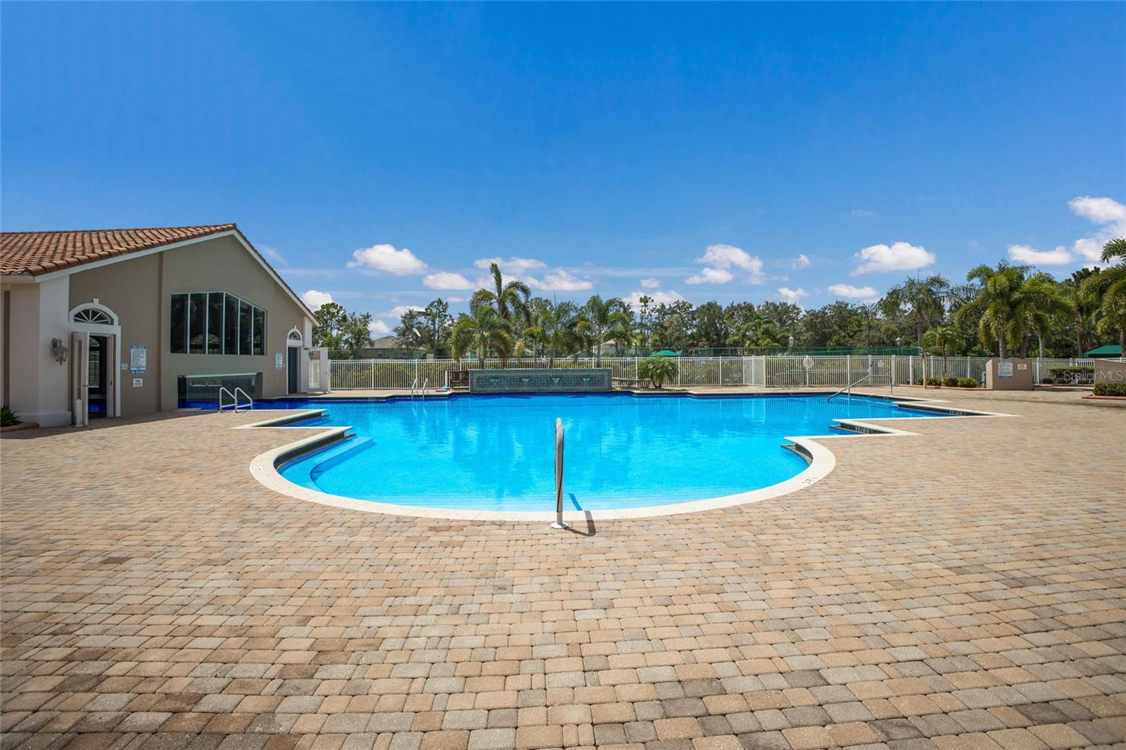 CASCADES AT SARASOTA - Residential