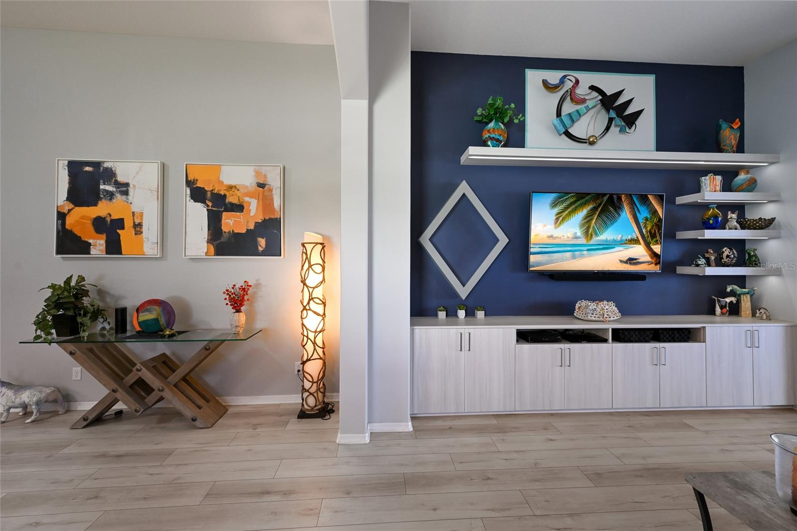 CASCADES AT SARASOTA - Residential