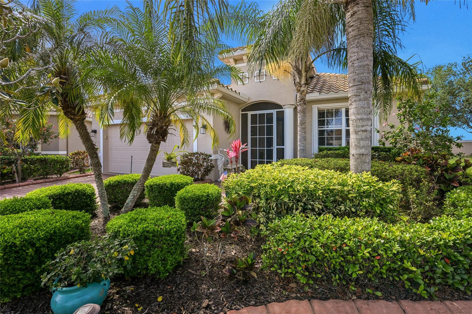 CASCADES AT SARASOTA - Residential