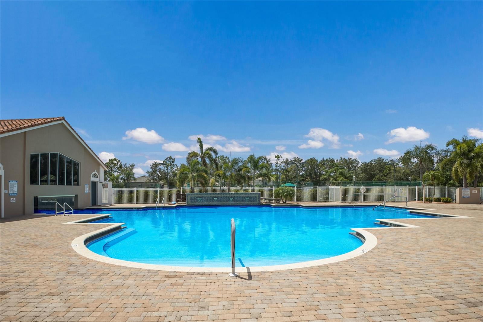 CASCADES AT SARASOTA - Residential