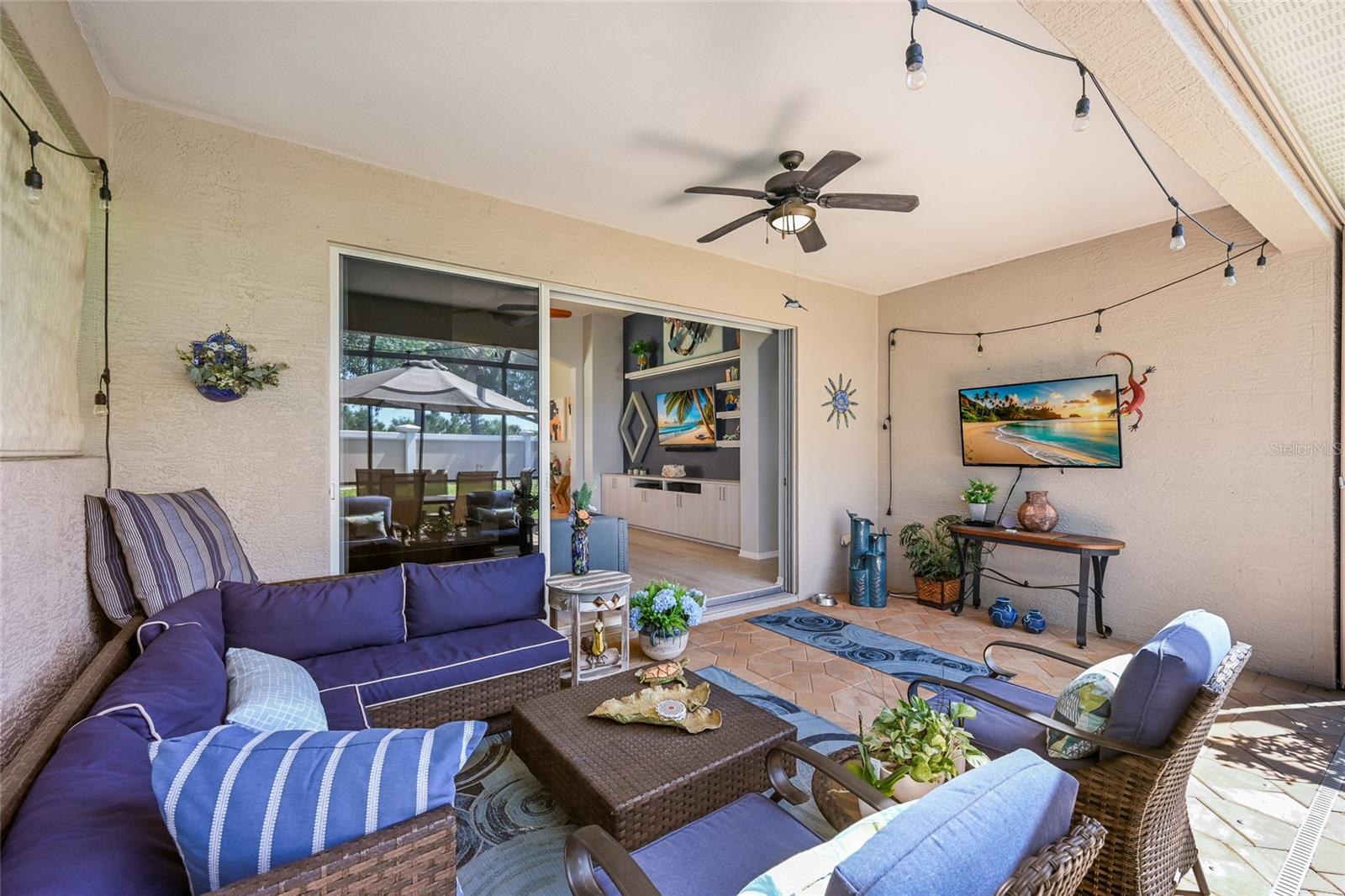 CASCADES AT SARASOTA - Residential