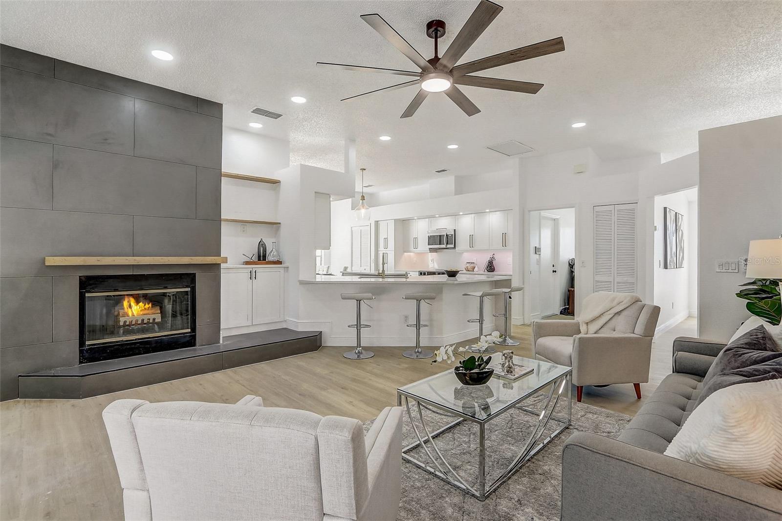 BUCKINGHAM AT LAKEVILLE OAKS PH 01 - Residential