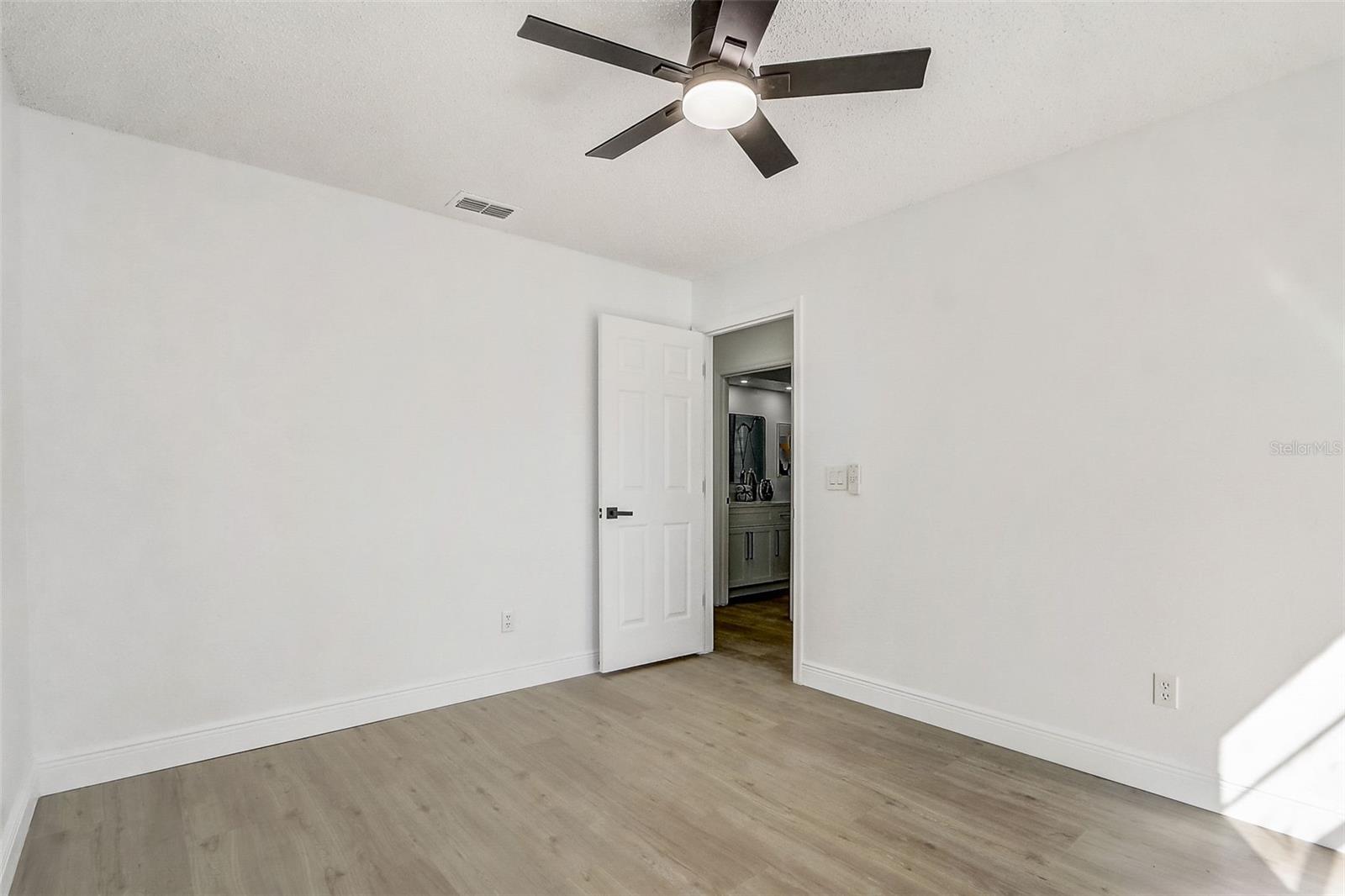 BUCKINGHAM AT LAKEVILLE OAKS PH 01 - Residential