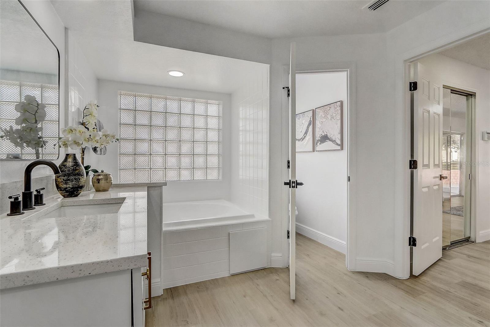 BUCKINGHAM AT LAKEVILLE OAKS PH 01 - Residential