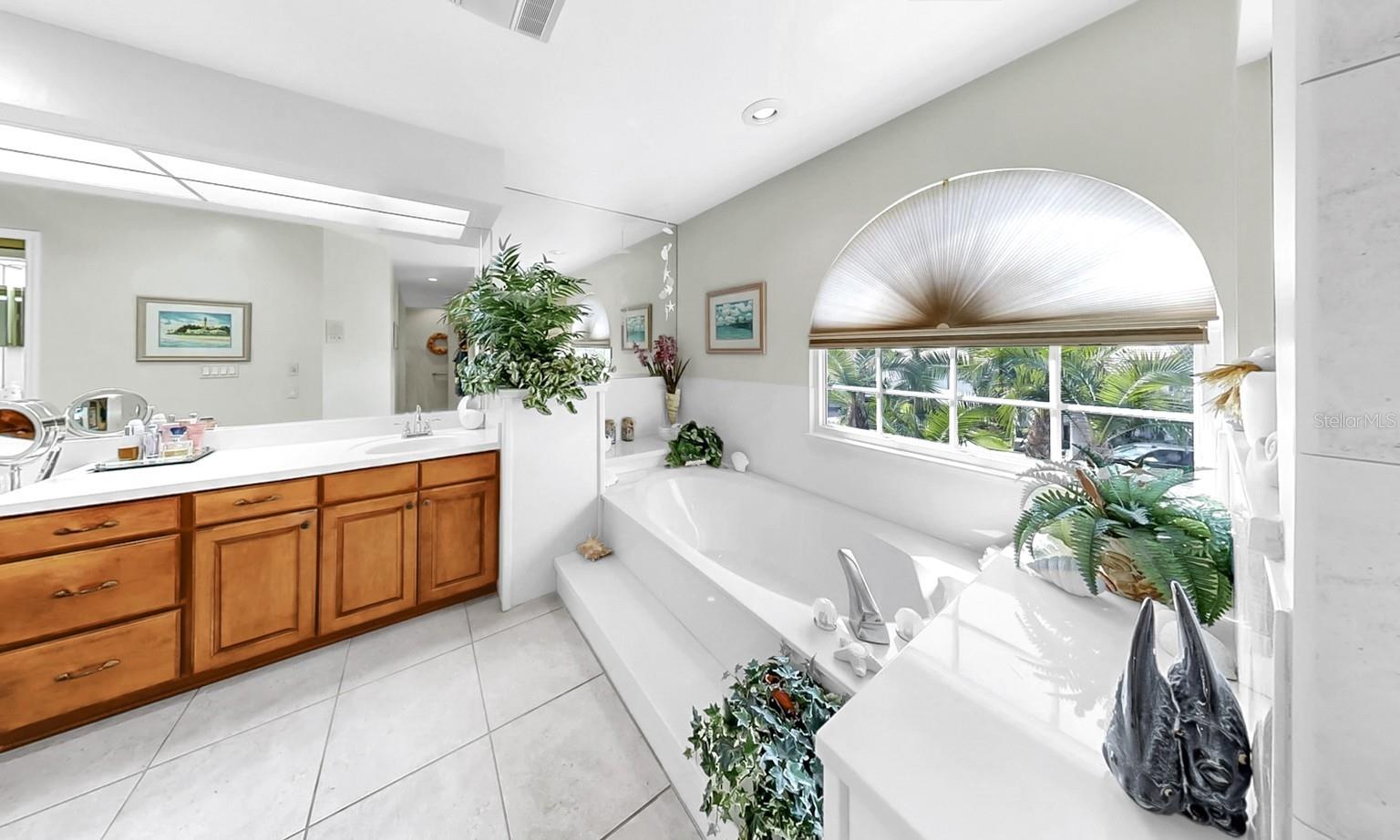 SYMPHONY ISLES UNIT TWO - Residential