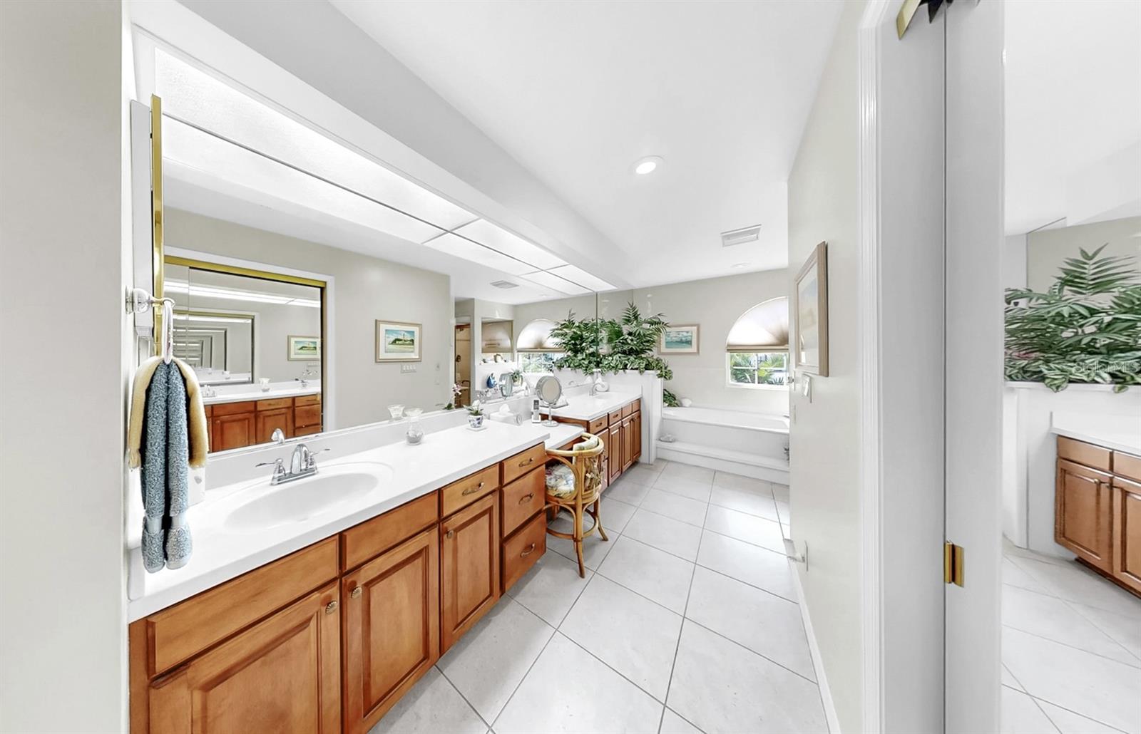 SYMPHONY ISLES UNIT TWO - Residential