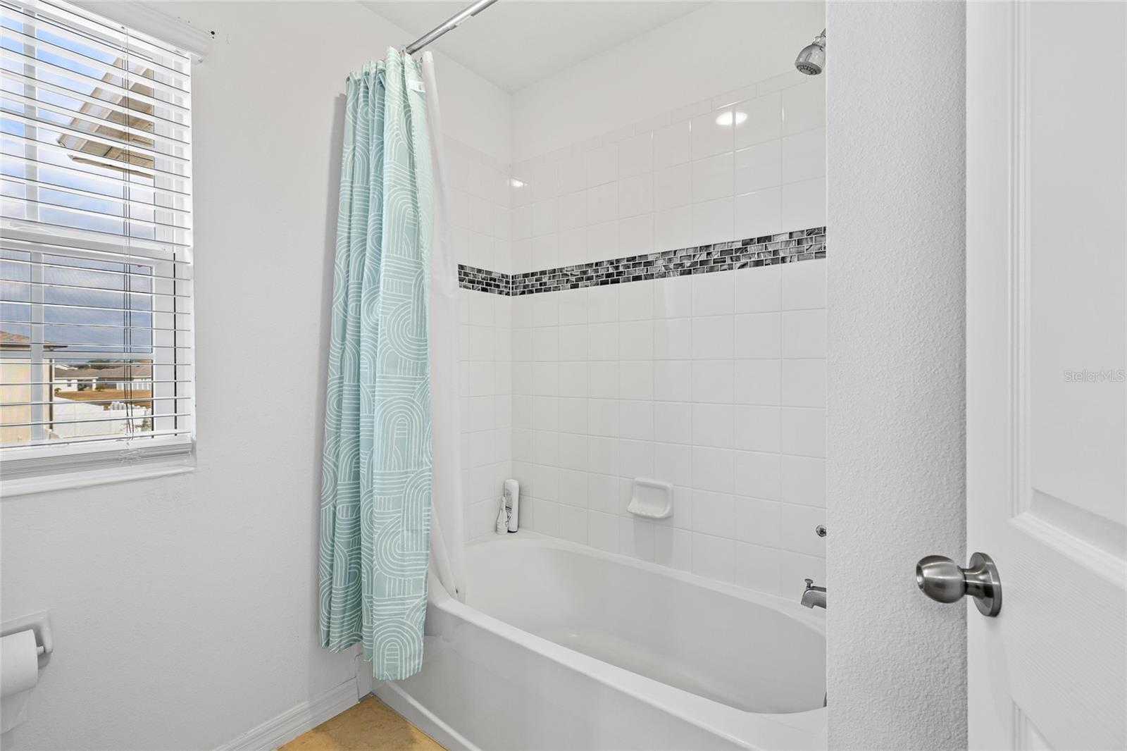 WIREGRASS PH 2 - Residential Lease